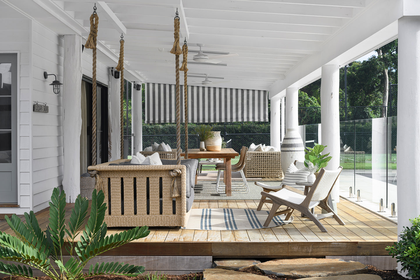 Hanging Lounge