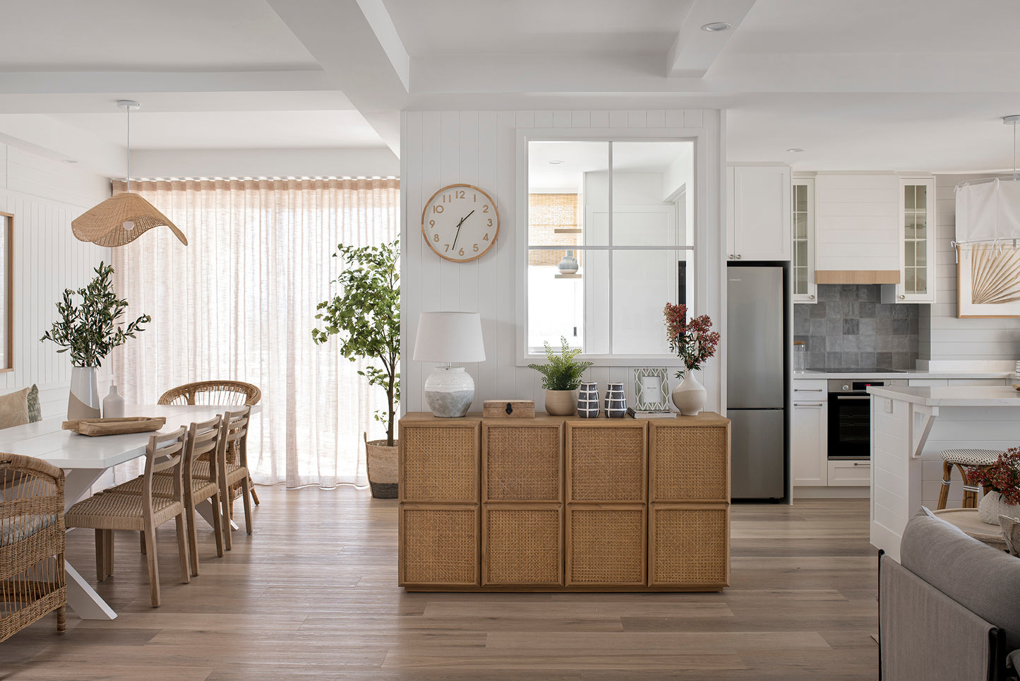 Nicholas Dining Table